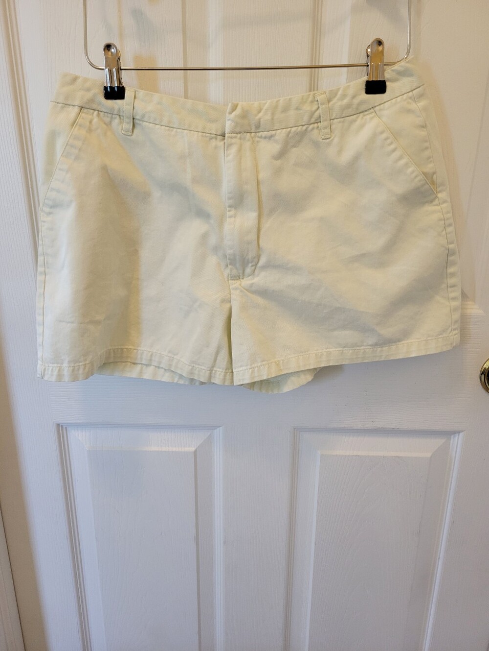 Womens Sz. 14 Chino Shorts